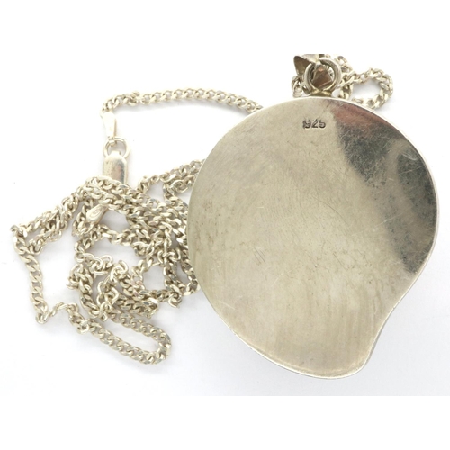 63 - 925 silver shell pendant necklace, chain L: 30 cm, combined 27g. P&P Group 1 (£14+VAT for the first ... 