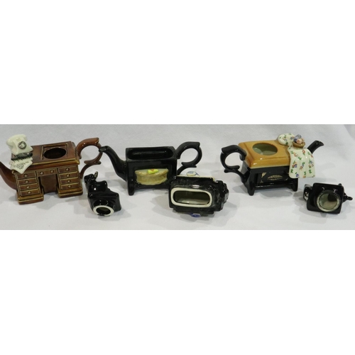 227 - Six boxed Paul Cardew small teapots, largest H: 11 cm. P&P Group 3 (£25+VAT for the first lot and £5... 