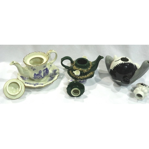 230 - Three small Paul Cardew teapots, Collect It (40/500) tallest H: 16 cm. P&P Group 2 (£18+VAT for the ... 