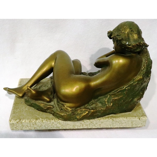 266 - Bronzed figure of a nude female by G Viseutin, lacking a toe, L: 23 cm. P&P Group 2 (£18+VAT for the... 