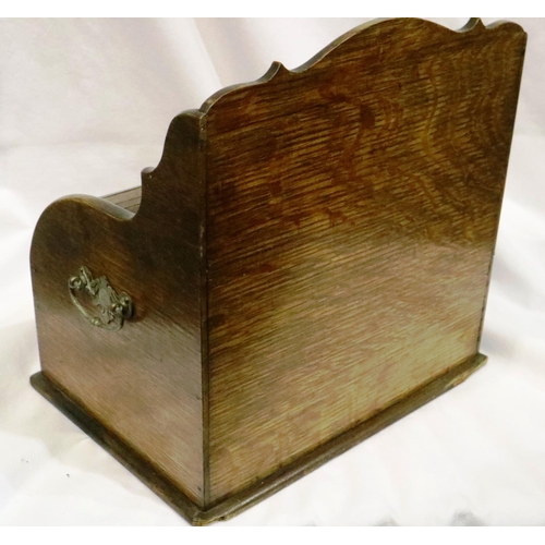 284 - Pipe smokers box with tambour front contents to include Meerschaum pipes, lacking pipe rack. P&P Gro... 