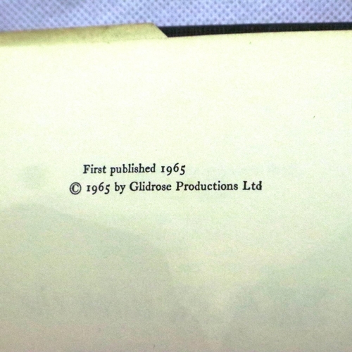 335 - Ian Fleming 1965 first edition, The Man With The Golden Gun, published by Jonathan Cape. P&P Group 1... 