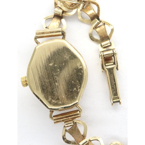 133A - 9ct gold ladies Perina wristwatch on a 9ct gold bracelet, working at lotting, 9.7g. P&P Group 1 (£14... 