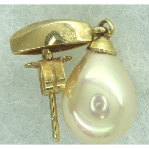 28A - Pair of 9ct gold pearl drop earrings, combined 4.1g. P&P Group 1 (£14+VAT for the first lot and £1+V... 