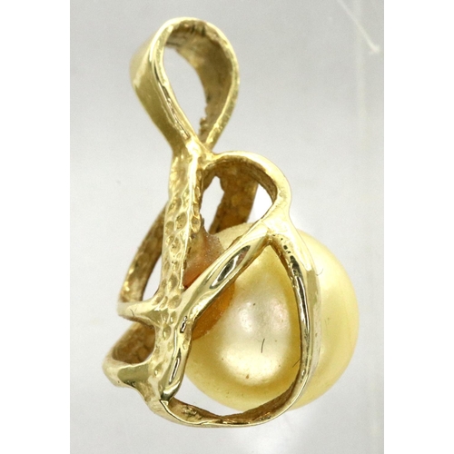 31A - 14ct gold pearl set pendant, L: 19 mm, 1.5g. P&P Group 1 (£14+VAT for the first lot and £1+VAT for s... 