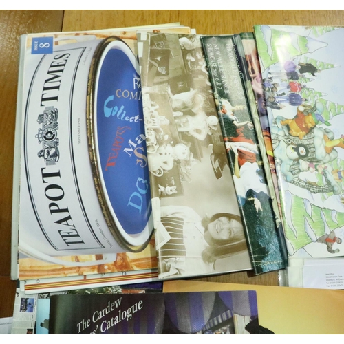 346 - Paul Cardew teapots magazines and ephemera. P&P Group 2 (£18+VAT for the first lot and £3+VAT for su... 