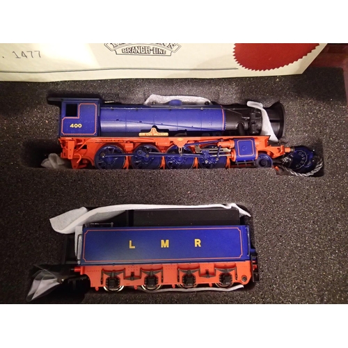 2156 - OO scale Bachmann Sir Guy Williams W.D 2.80 and tender, L.M.R Blue/red no 400. In very near mint con... 