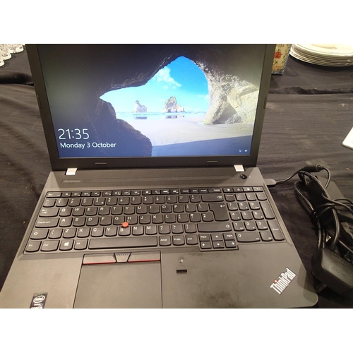 2197 - Lenovo Think pad E550 laptop, working at lotting with charger. P&P Group 3 (£25+VAT for the first lo... 