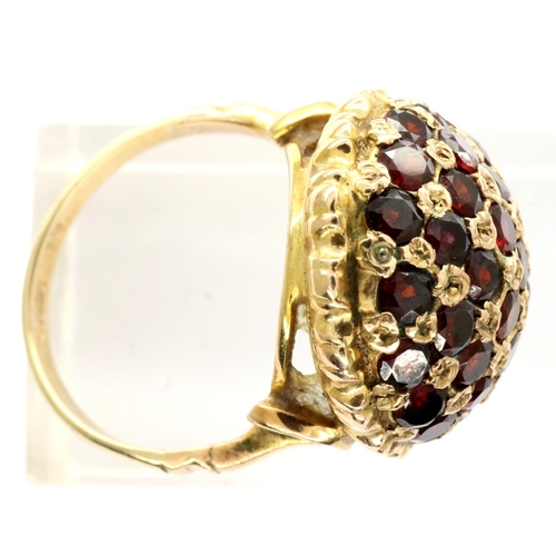 32 - 9ct gold garnet set orb ring, size L, 5.8g. P&P Group 1 (£14+VAT for the first lot and £1+VAT for su... 