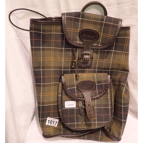 1017 - Barbour tartan knapsack. P&P Group 1 (£14+VAT for the first lot and £1+VAT for subsequent lots)