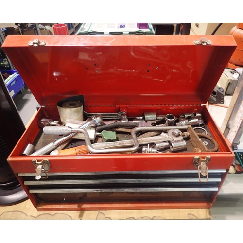 1747 - Metal toolbox with lift top and three drawers, with tool box contents. Not available for in-house P&... 