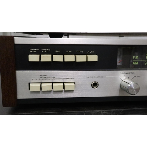 426 - Teleton TFS-50 receiver with an Aiwa AF-3060 cassette receiver. All electrical items in this lot hav... 