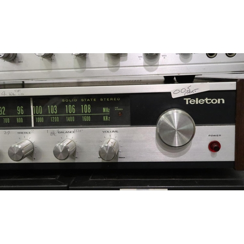 426 - Teleton TFS-50 receiver with an Aiwa AF-3060 cassette receiver. All electrical items in this lot hav... 