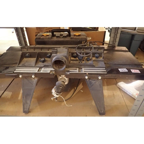 1855 - McAllister router and router craft table. Not available for in-house P&P