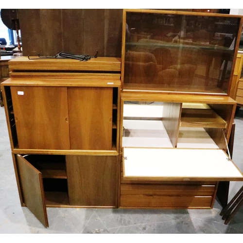 3090 - Modular Danish lounge furniture. Good condition minor damage to shelves and corners, doors/drawers a... 