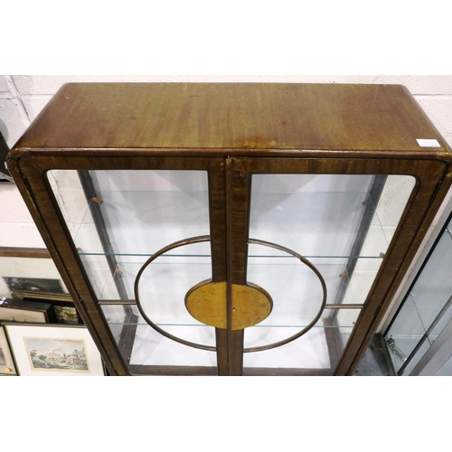 3091 - Walnut art deco China display cabinet, 88 x 30 x 120 cm H. Not available for in-house P&P