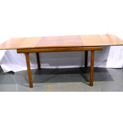 3110 - White & Newton extending teak dining table, 88 x 215 cm extended. Not available for in-house P&P