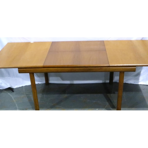 3110 - White & Newton extending teak dining table, 88 x 215 cm extended. Not available for in-house P&P