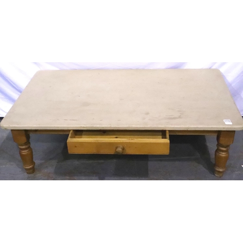 3116 - Large painted pine coffee table, 86 x 154 x 50 cm H. Not available for in-house P&P