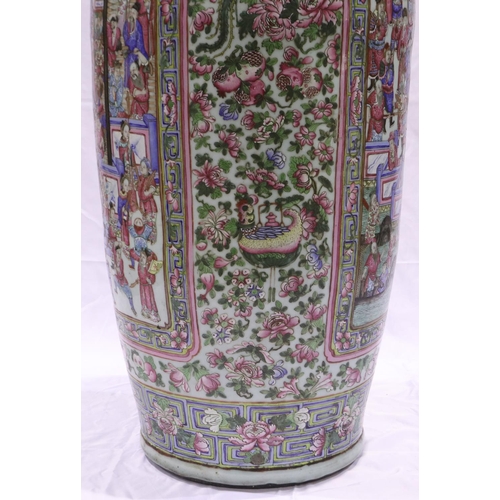 3300 - A rare and important monumental pair of Daoguang period Chinese famille rose Water Margin floor vase... 