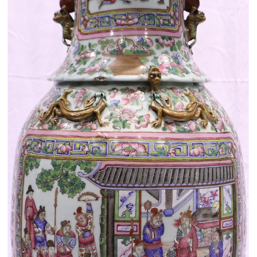 3300 - A rare and important monumental pair of Daoguang period Chinese famille rose Water Margin floor vase... 