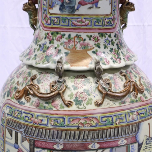 3300 - A rare and important monumental pair of Daoguang period Chinese famille rose Water Margin floor vase... 