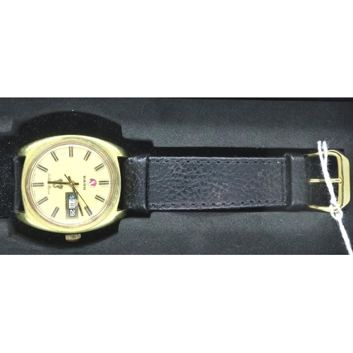 56 - Rado: Golden Horse wristwatch, on black leather strap, working at lotting. P&P Group 1 (£14+VAT for ... 