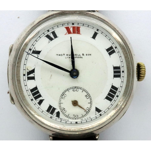 60 - Thomas Russell & Son Liverpool: WWI period wristwatch, working at lotting. P&P Group 1 (£14+VAT for ... 