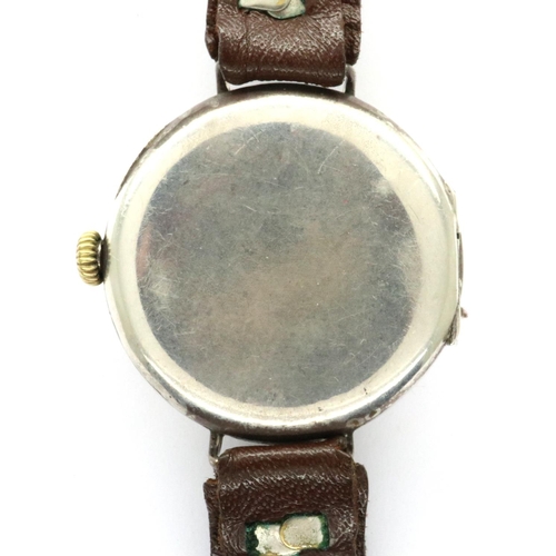 60 - Thomas Russell & Son Liverpool: WWI period wristwatch, working at lotting. P&P Group 1 (£14+VAT for ... 