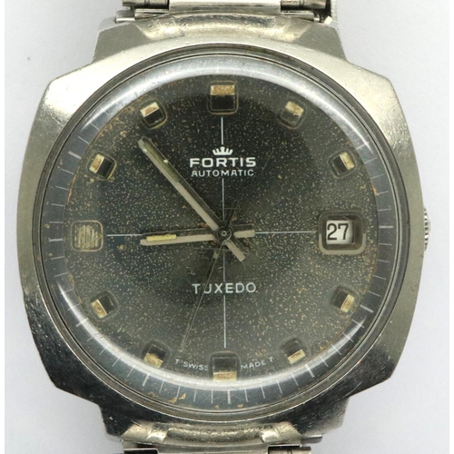 62 - Fortis: automatic Tuxedo wristwatch on stainless steel bracelet, working at lotting up. P&P Group 1 ... 