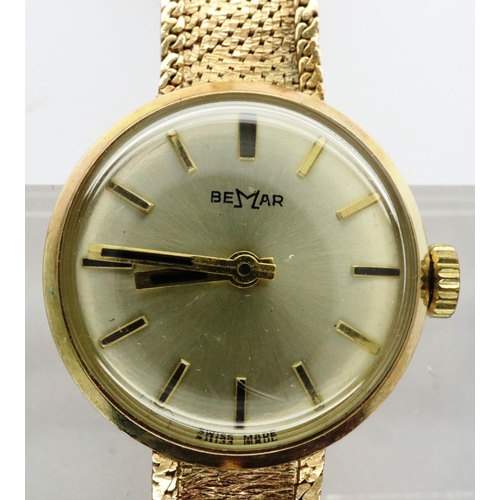 65 - Bemar: 9ct gold ladies wristwatch on a 9ct gold bracelet, working at lotting. P&P Group 1 (£14+VAT f... 