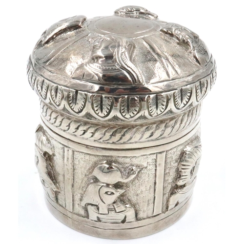 71 - Unmarked Egyptian silver lidded pot, H: 80 mm, 111g. P&P Group 1 (£14+VAT for the first lot and £1+V... 