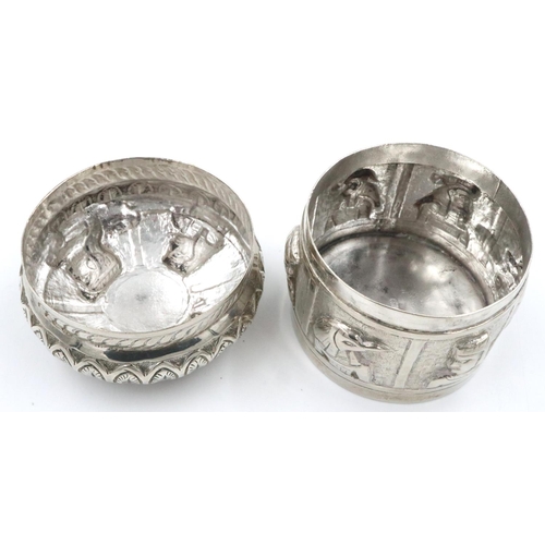 71 - Unmarked Egyptian silver lidded pot, H: 80 mm, 111g. P&P Group 1 (£14+VAT for the first lot and £1+V... 