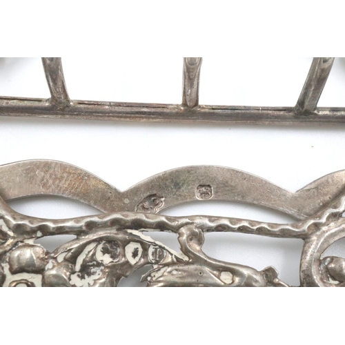 86 - Hallmarked silver Georgian buckle, maker WC, L: 11 cm, 16g. P&P Group 1 (£14+VAT for the first lot a... 