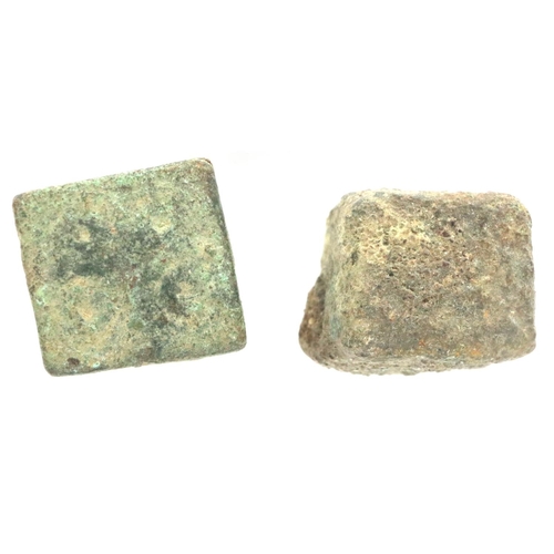 106 - Two Roman bronze dice, L: 11 mm. P&P Group 0 (£5+VAT for the first lot and £1+VAT for subsequent lot... 