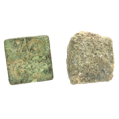 106 - Two Roman bronze dice, L: 11 mm. P&P Group 0 (£5+VAT for the first lot and £1+VAT for subsequent lot... 