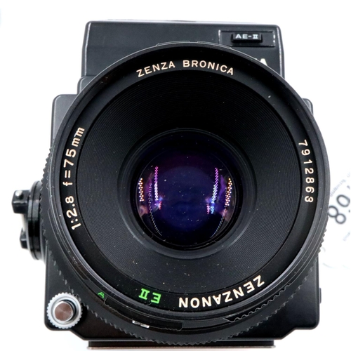 168 - Zenza Bronica medium format camera with 75 mm F2.8 lens with spare film back and eye level view find... 