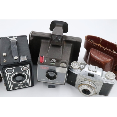 182 - Polaroid land camera, AGFA box and AGFA Pronto. P&P Group 2 (£18+VAT for the first lot and £3+VAT fo... 