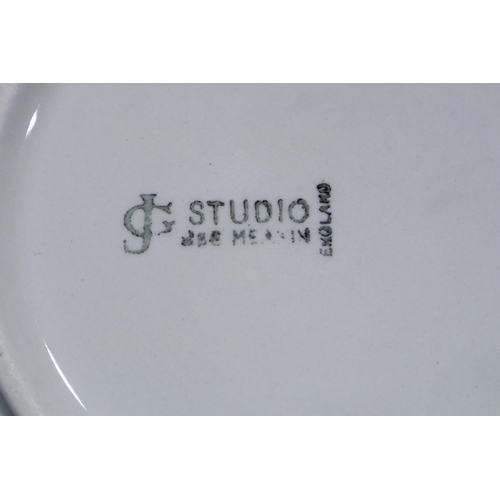 278 - Substantial J&G Meakin Studio dinner and teaware in the Topic pattern (57), small chip to one cup bu... 