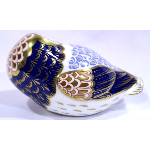 279 - Royal Crown Derby owl, no stopper, L: 14 cm, no cracks or chips. P&P Group 1 (£14+VAT for the first ... 