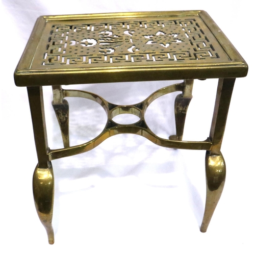 367 - 19th century brass footman and a pierced brass trivet, largest H: 30 cm. P&P Group 3 (£25+VAT for th... 