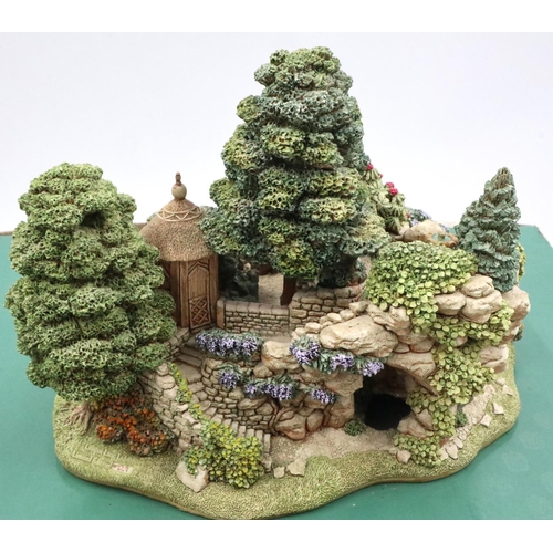 206 - Boxed Lilliput Lane limited edition 229, Tranquillity, with deeds, 20 x 20 cm, excellent condition, ... 