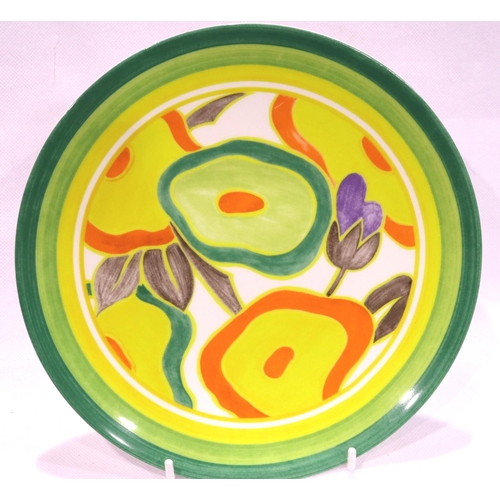 332 - Wedgwood Clarice Cliff green chintz pattern plate, D: 20 cm, no chips or cracks. P&P Group 2 (£18+VA... 