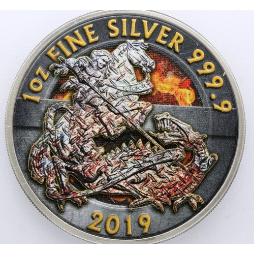 3076 - 2019 silver military limited edition bullion 1oz round, case and CoA. P&P Group 0 (£5+VAT for the fi... 