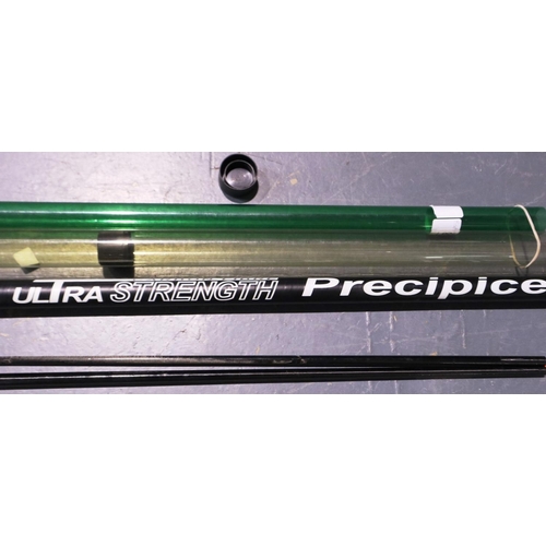 2046 - A Badger Ultra Strength carp Precipice pole, L: 8.5 m. Not available for in-house P&P