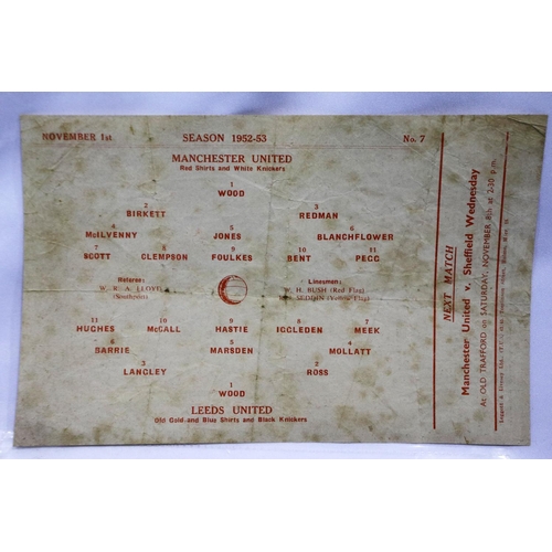 2049A - Manchester United 1st November 1952 v Leeds United programme. P&P Group 1 (£14+VAT for the first lot... 