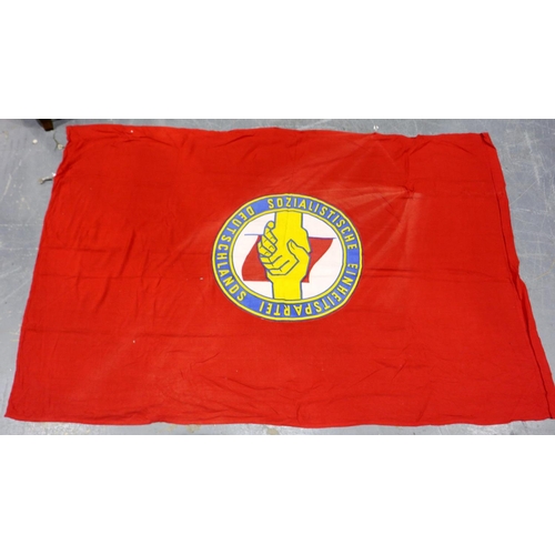 2067 - Selection of East German civic flags and pennants. P&P Group 1 (£14+VAT for the first lot and £1+VAT... 