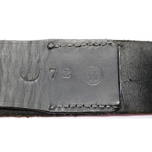 2105 - German WWII period SS black leather belt with buckle, the buckle etched RZM SS OLT/62637 verso. P&P ... 