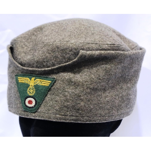 2122 - German WWII alpine/mountain troops enlisted mans cap with padded lining, in very good order. P&P Gro... 