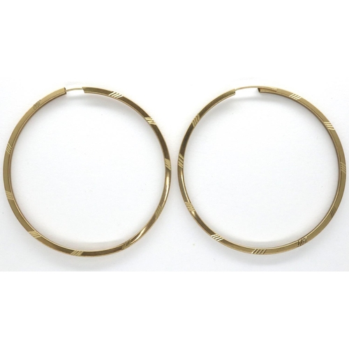 24 - A pair of 9ct gold hoop earrings, D: 45 mm, combined 1.8g. P&P Group 1 (£14+VAT for the first lot an... 